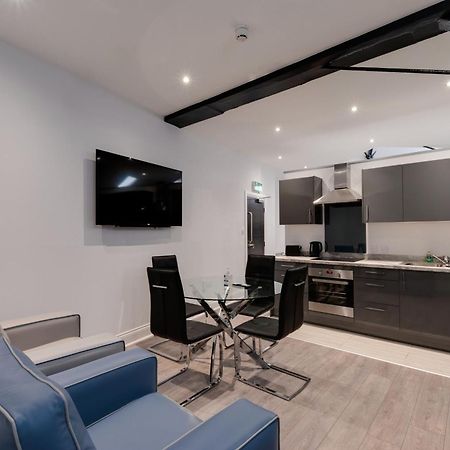 Temple Court Cavern Quarter Apartments By Happy Days Liverpool Eksteriør bilde