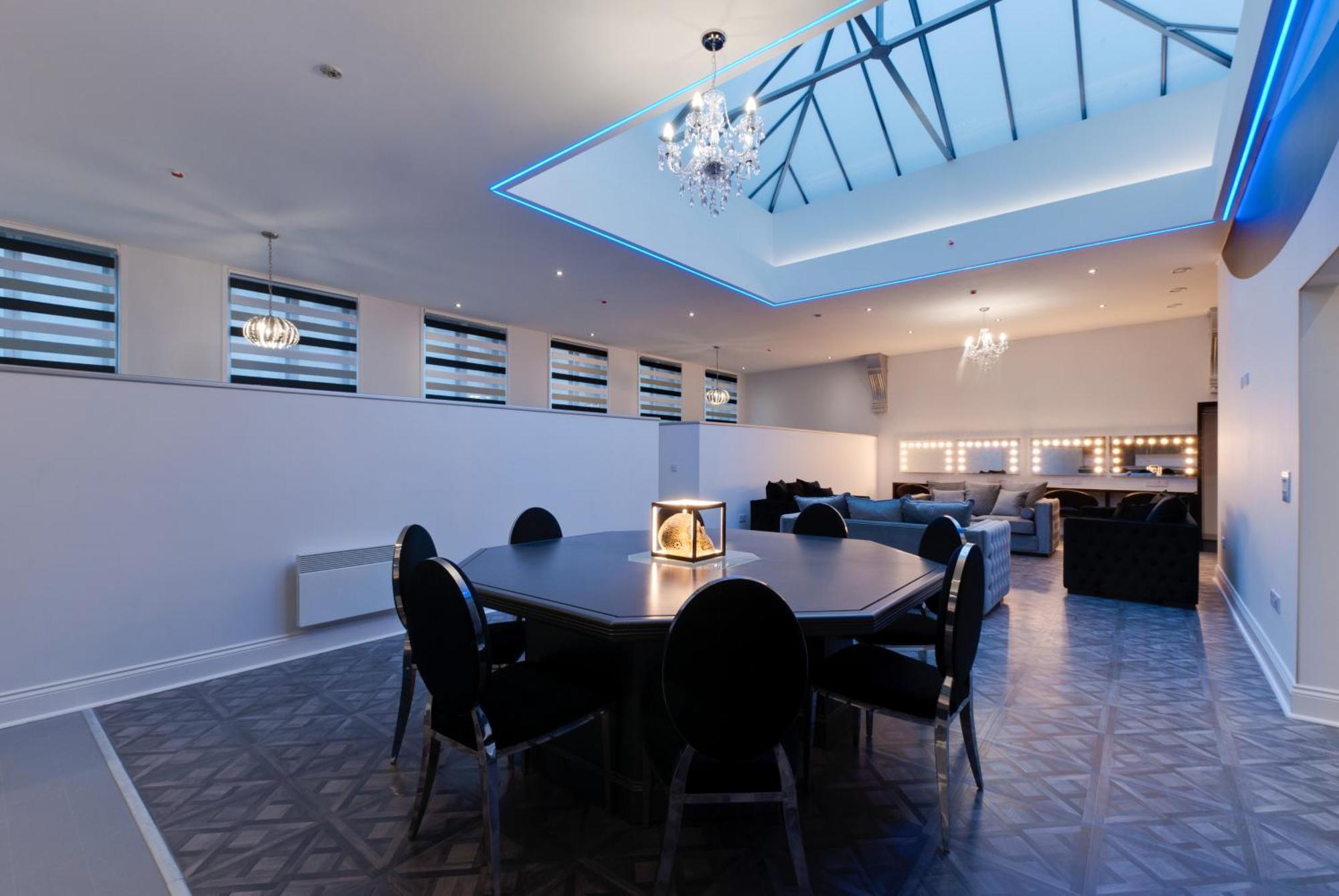Temple Court Cavern Quarter Apartments By Happy Days Liverpool Eksteriør bilde